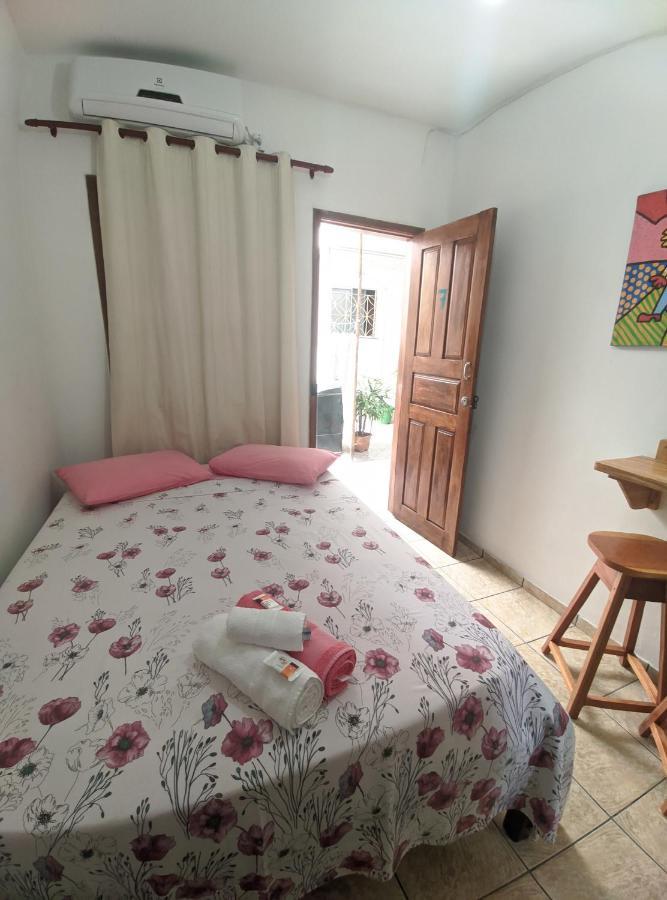 Casa Thayla Pousada 伊塔卡雷 外观 照片