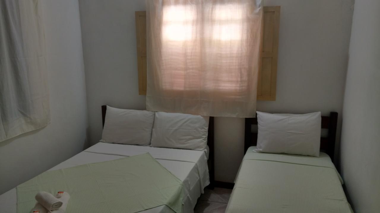 Casa Thayla Pousada 伊塔卡雷 外观 照片